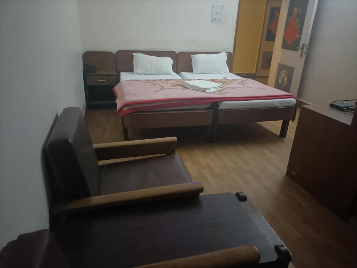 Hotel Midtown Haridwār Zewnętrze zdjęcie